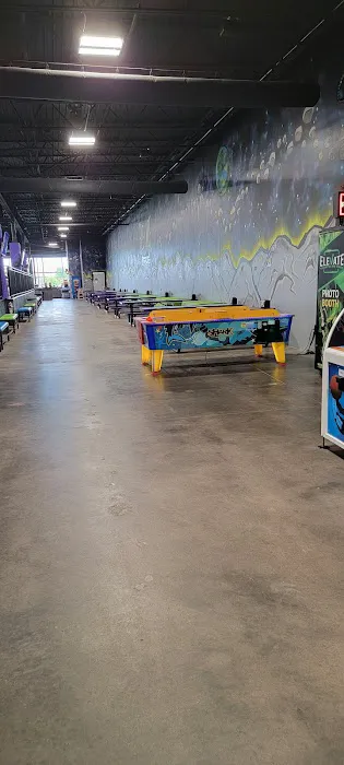 Elevate Trampoline Park Picture 5