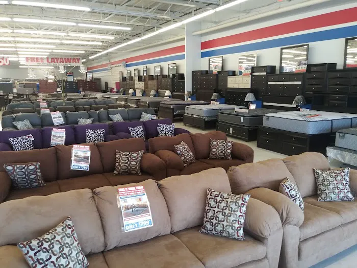 South Town Plaza Picture 6