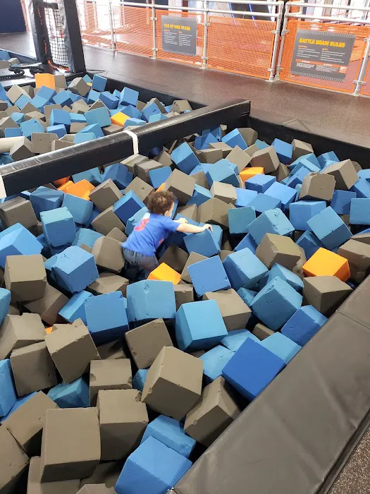 Sky Zone Trampoline Park Picture 5