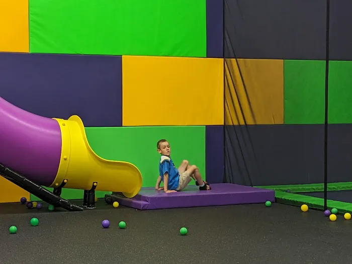 Get Air Trampoline Park Picture 6