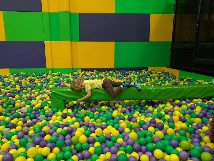 Get Air Trampoline Park Picture 5