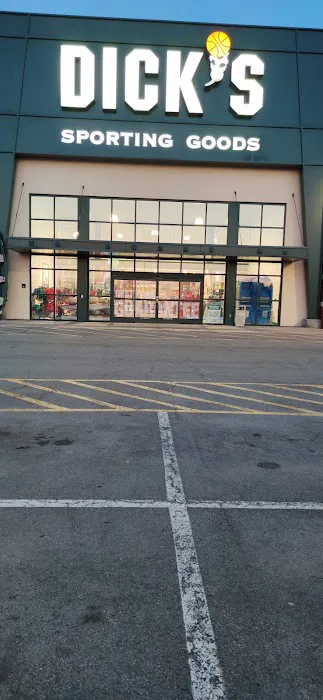 DICK'S Sporting Goods Picture 6