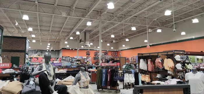 DICK'S Sporting Goods Picture 5
