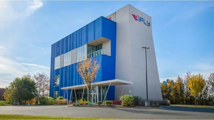 iFLY Indoor Skydiving- Montgomery Picture 6