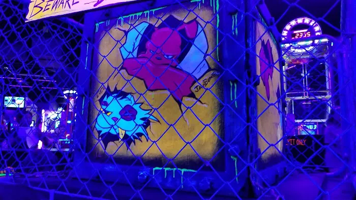 Monster Mini Golf Chantilly Picture 1
