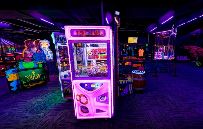 Monster Mini Golf Chantilly Picture 9