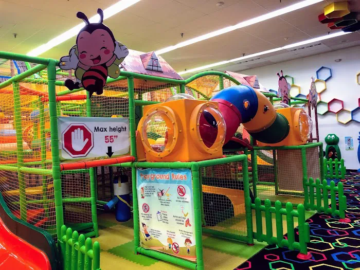 Beehive Indoor Playground Picture 10