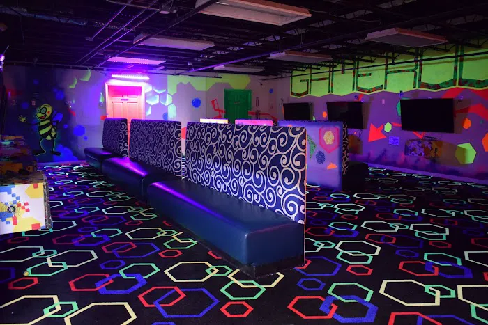 Beehive Indoor Playground Picture 8