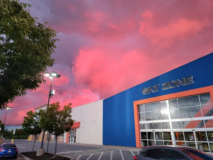 Sky Zone East Baltimore Picture 3