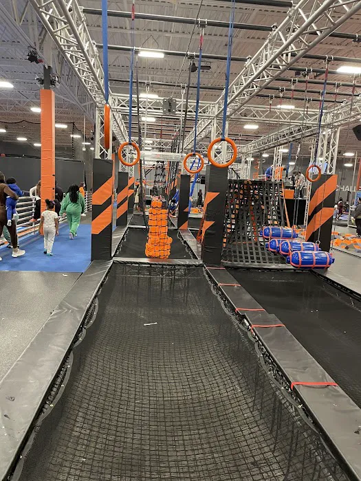 Sky Zone East Baltimore Picture 10