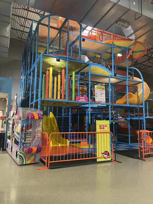 Urban Air Trampoline and Adventure Park Picture 5