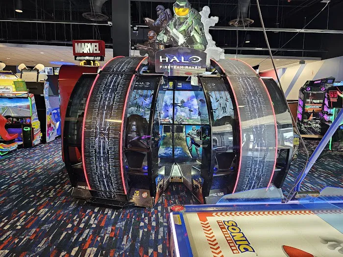 Round1 Bowling & Arcade Park City Center Picture 2