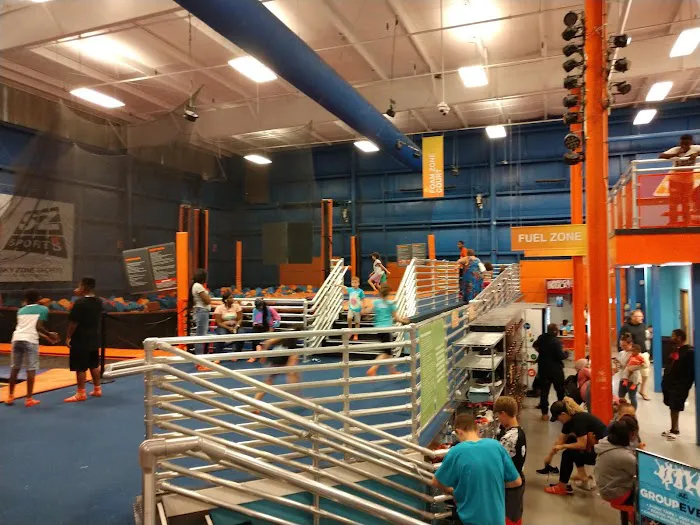 Sky Zone Trampoline Park Picture 3