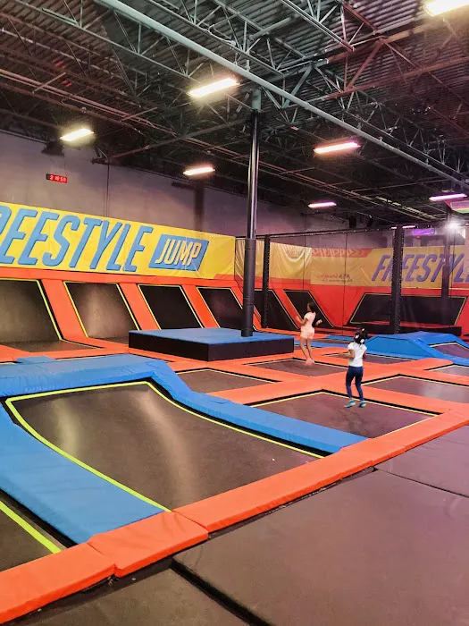 Urban Air Trampoline and Adventure Park Picture 3