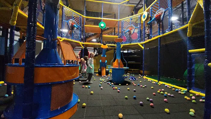 Oasis Family Fun Center Picture 2