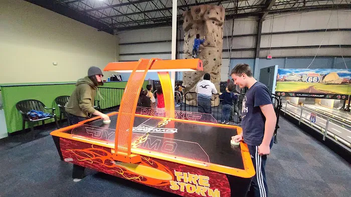 Oasis Family Fun Center Picture 10