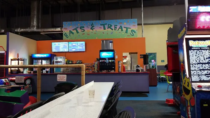 Oasis Family Fun Center Picture 6