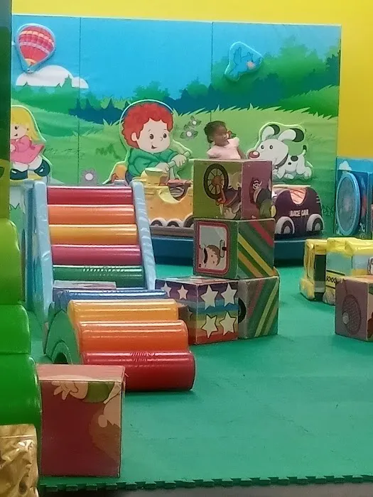 Hoopla's Xtreme Family Fun Picture 2