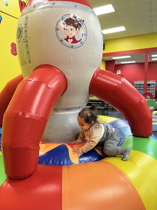 Hoopla's Xtreme Family Fun Picture 10