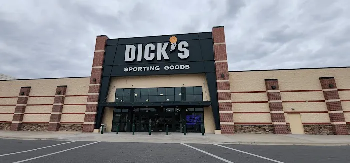 DICK'S Sporting Goods Picture 7