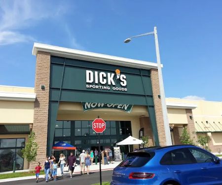 DICK'S Sporting Goods