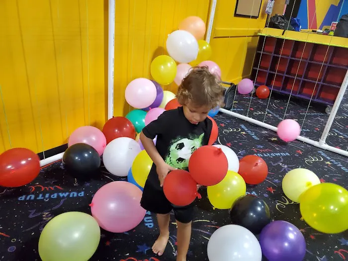 Pump It Up Jacksonville Kids Birthdays and More Picture 10