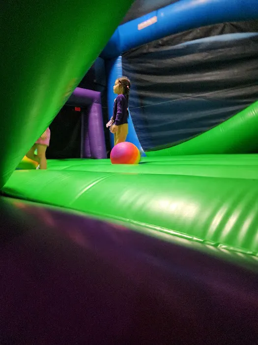 Pump It Up Jacksonville Kids Birthdays and More Picture 2
