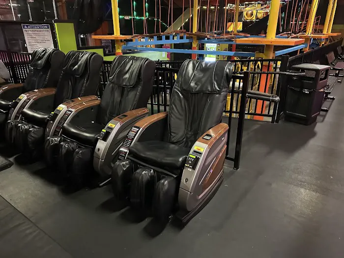 Urban Air Trampoline and Adventure Park Picture 10
