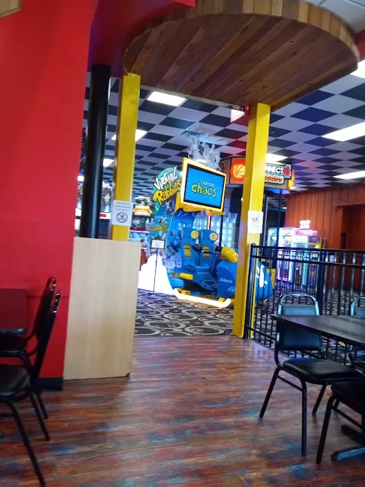 X-FLIGHT TRAMPOLINE PARK Picture 2