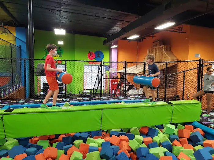 X-FLIGHT TRAMPOLINE PARK Picture 4