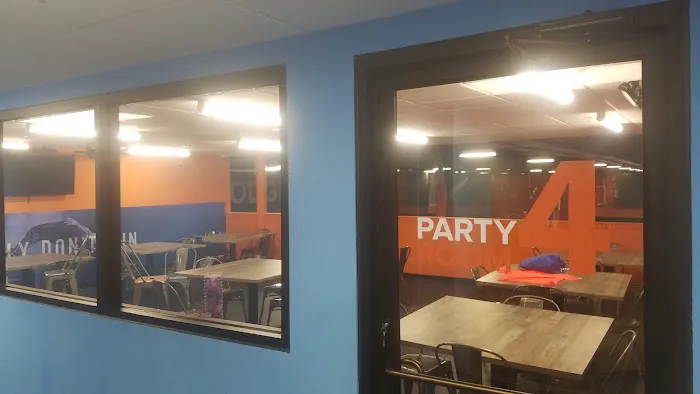 Sky Zone Trampoline Park Picture 9