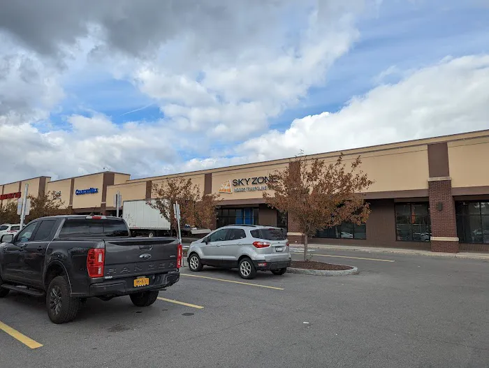 Dewitt Town Center Picture 7