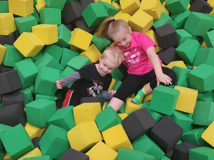 Get Air Trampoline Park Picture 6