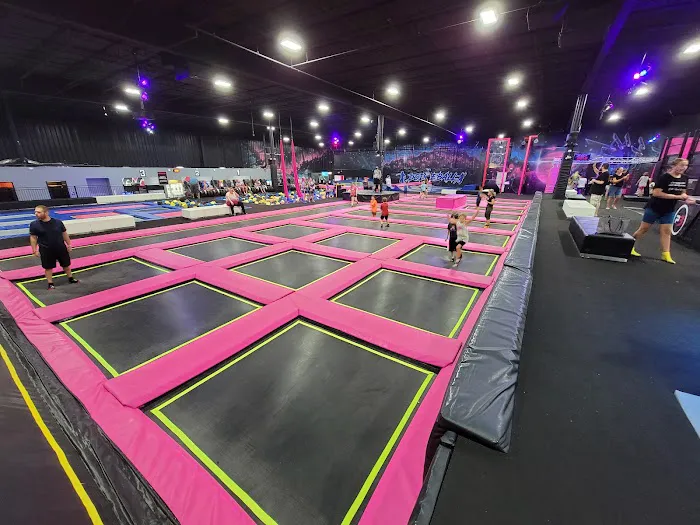Sky Zone Trampoline Park Picture 3