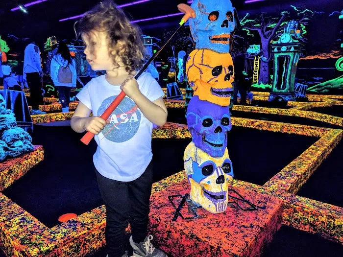 Monster Mini Golf Gaithersburg Picture 4