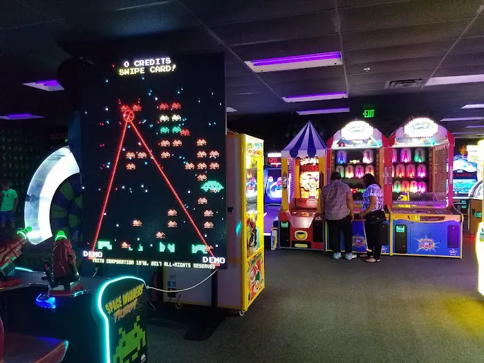 Monster Mini Golf Gaithersburg Picture 1