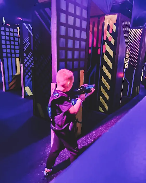 Urban Air Trampoline and Adventure Park Picture 7