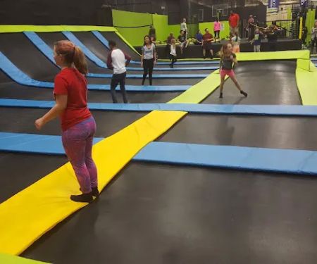 Slick Willy's Karts & Eats