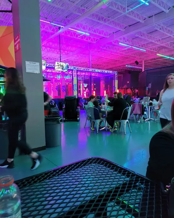 Urban Air Trampoline and Adventure Park Picture 4