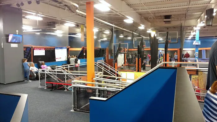 Sky Zone Trampoline Park Picture 2
