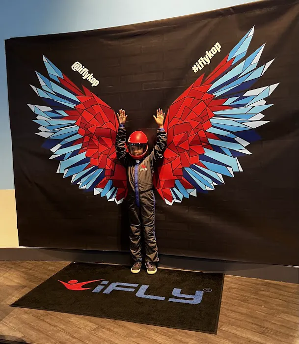 iFLY Indoor Skydiving - King of Prussia Picture 4