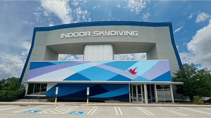 iFLY Indoor Skydiving - King of Prussia Picture 9