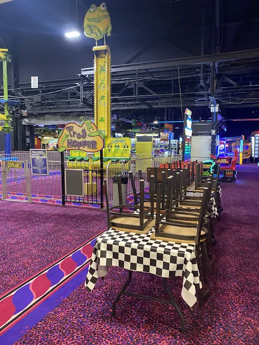 Arnold's Family Fun Center Picture 5