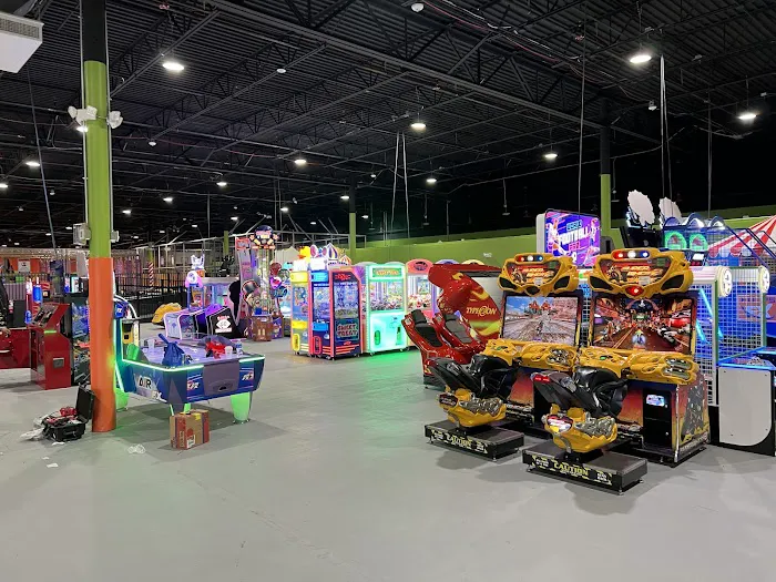Fun City Trampoline Park Picture 3