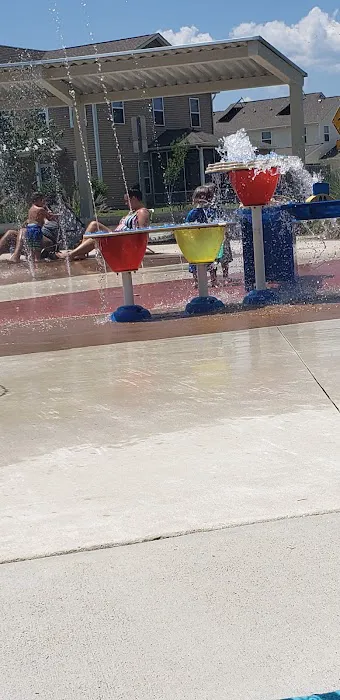 Midway Park Splash Pad Picture 1