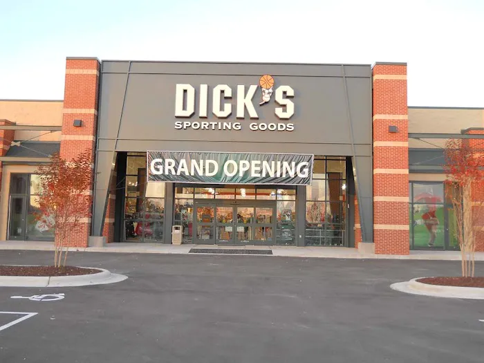 DICK'S Sporting Goods Picture 6