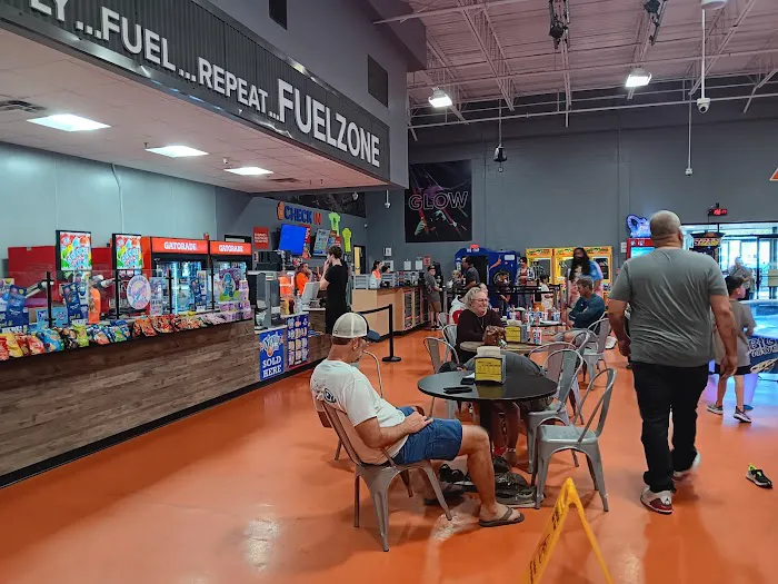 Sky Zone Trampoline Park Picture 2