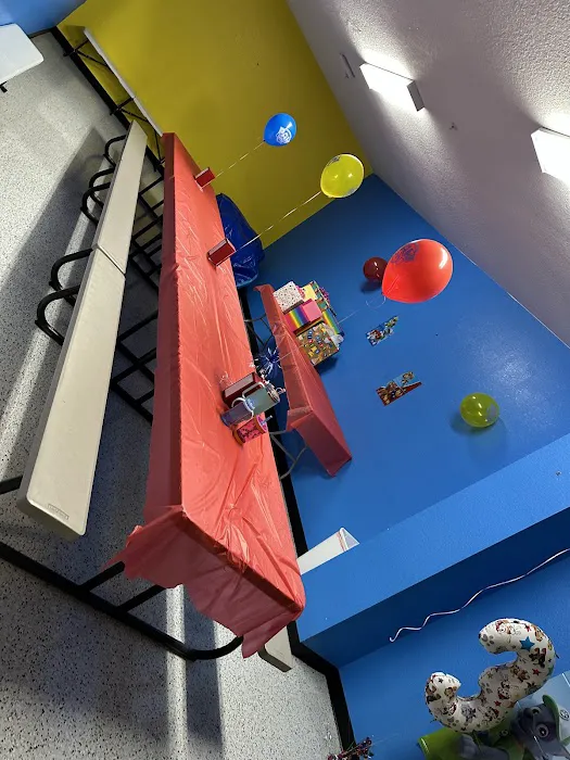 Bounce N Play Family Center Picture 6