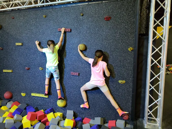 Sky Zone Trampoline Park Picture 9