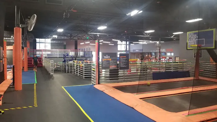 Sky Zone Trampoline Park Picture 5